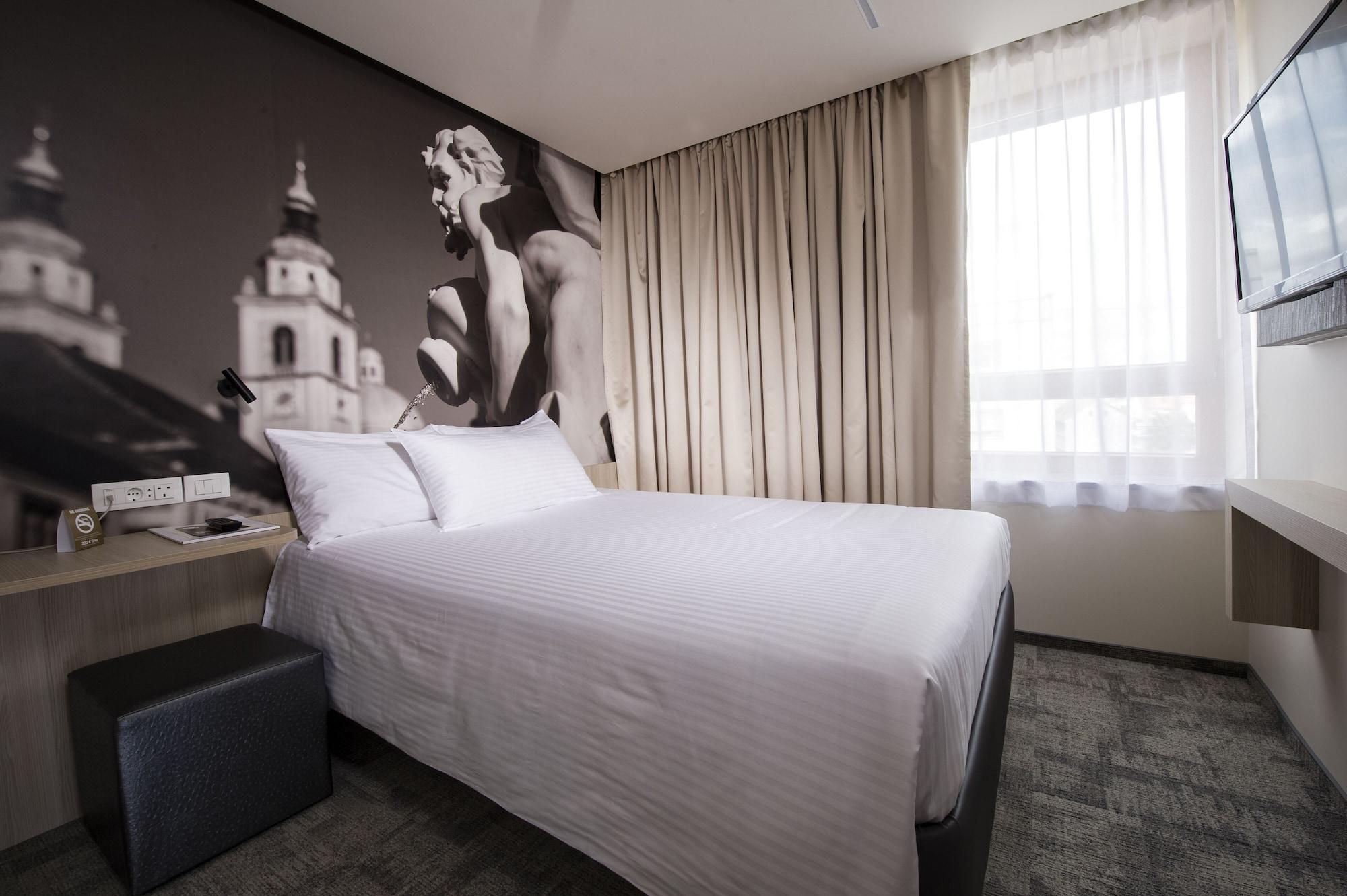 City Hotel Ljubljana Hotel 4*