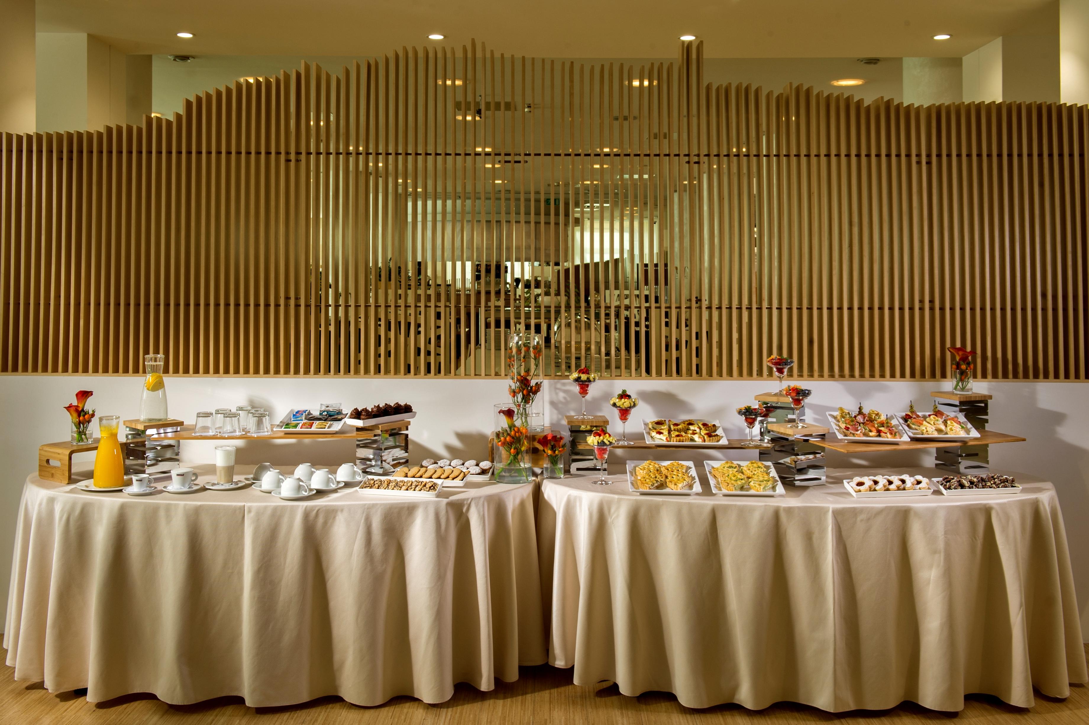 City Hotel Ljubljana Hotel 4*