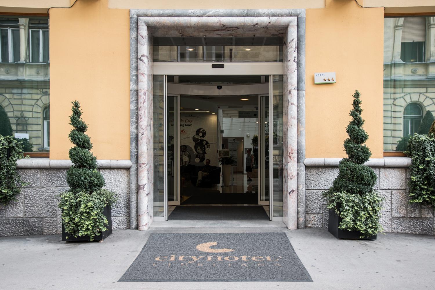 Hotel City Hotel Ljubljana 4*