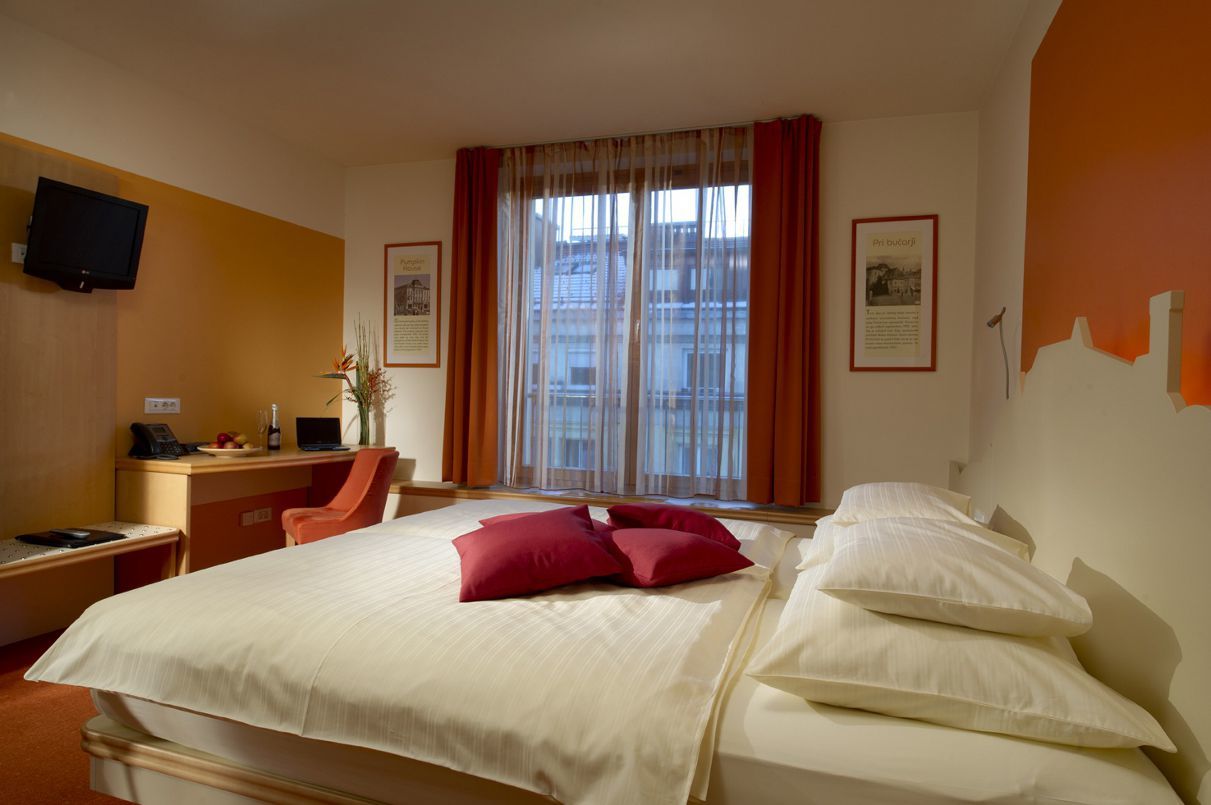 Hotel City Hotel Ljubljana 4*
